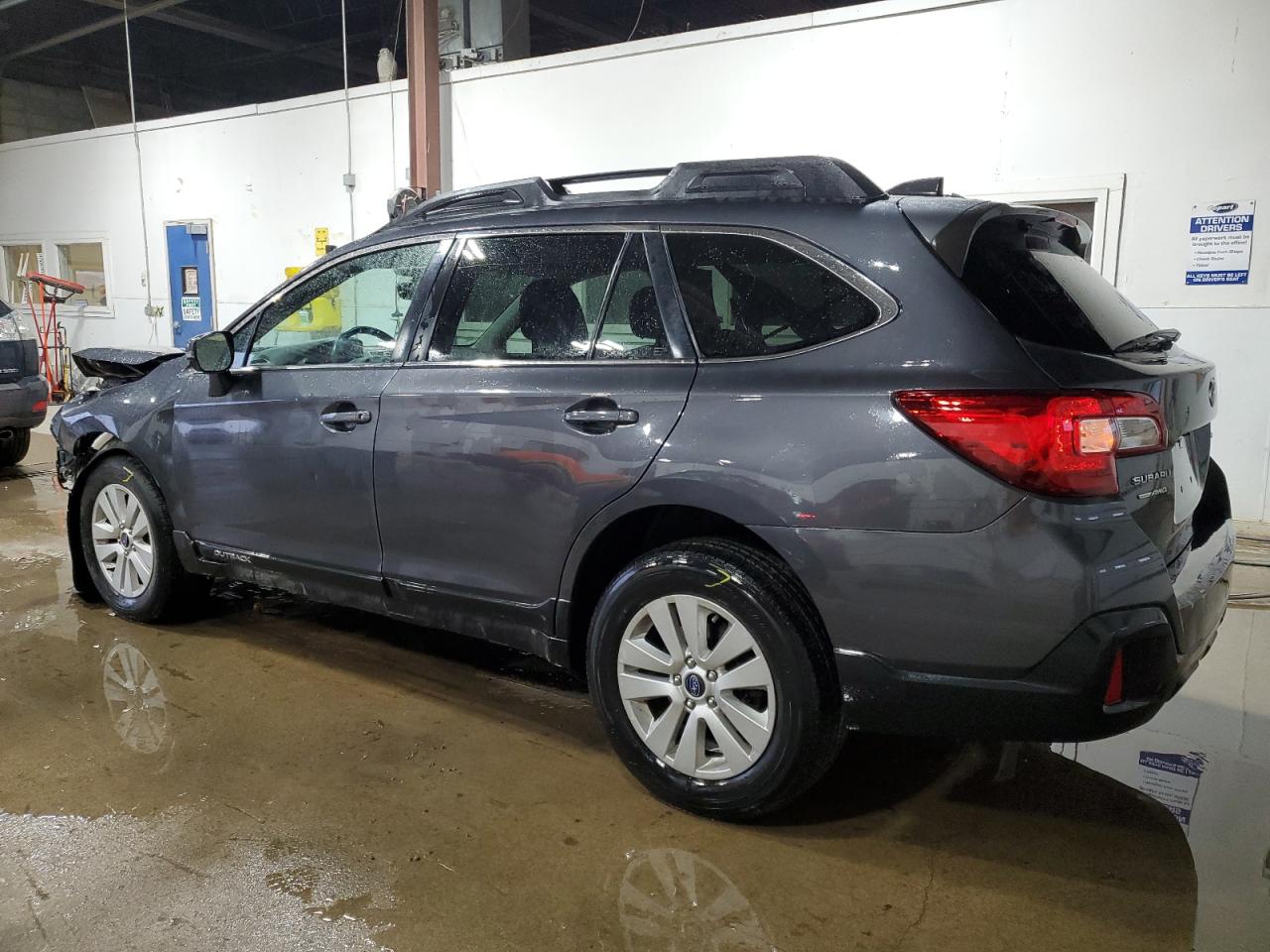 2019 Subaru Outback - Image 2