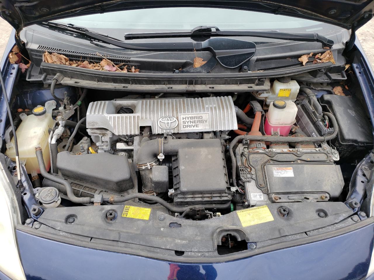 2013 Toyota Prius - Image 11