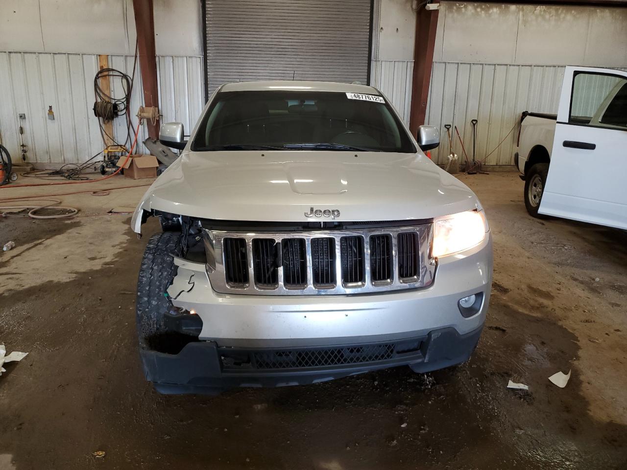 2011 Jeep Grand Cherokee - Image 5