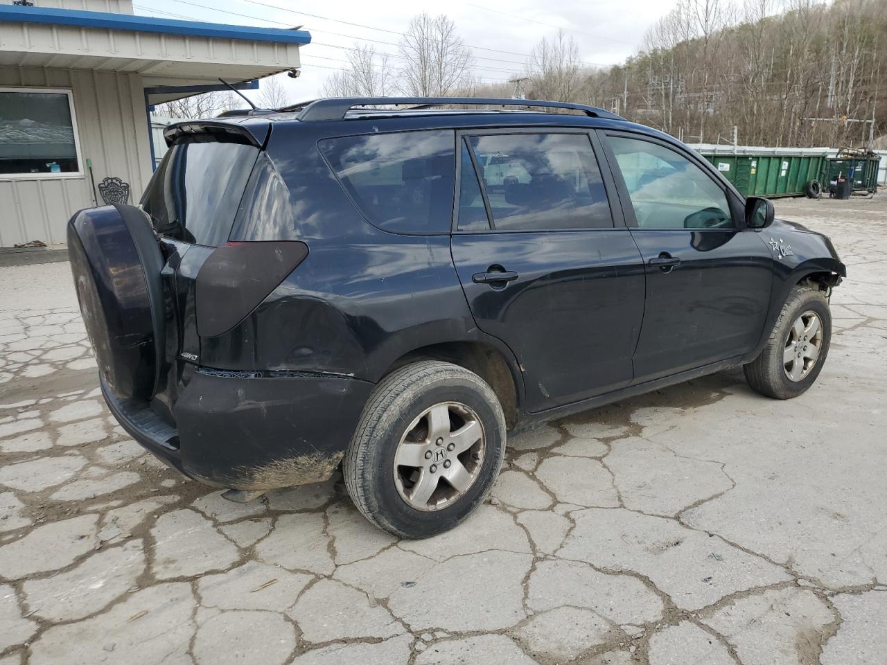 2011 Toyota RAV 4 - Image 3