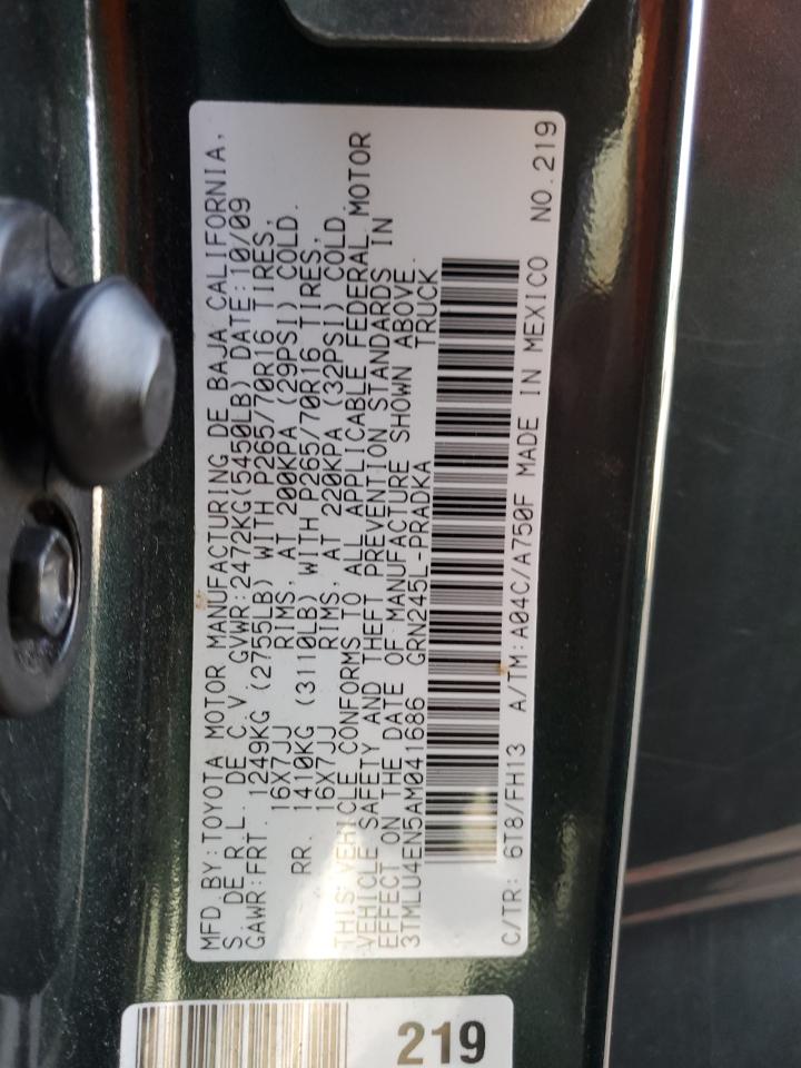 2010 Toyota Tacoma - Image 12