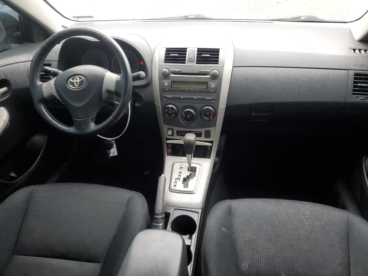 2010 Toyota Corolla - Image 8