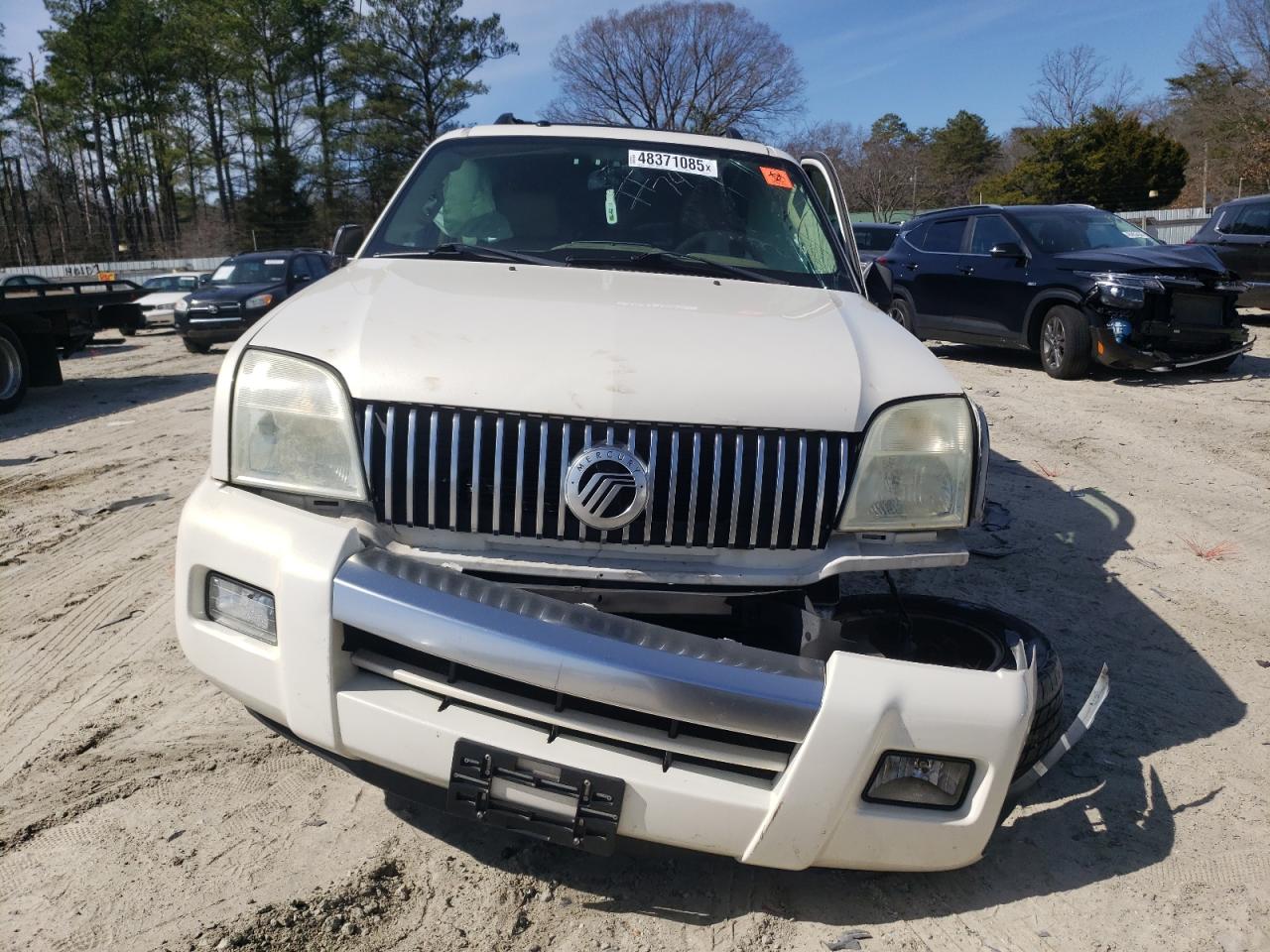2008 Mercury Mountaineer - Image 5