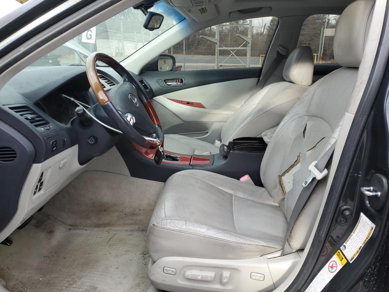2009 Lexus ES - Image 7