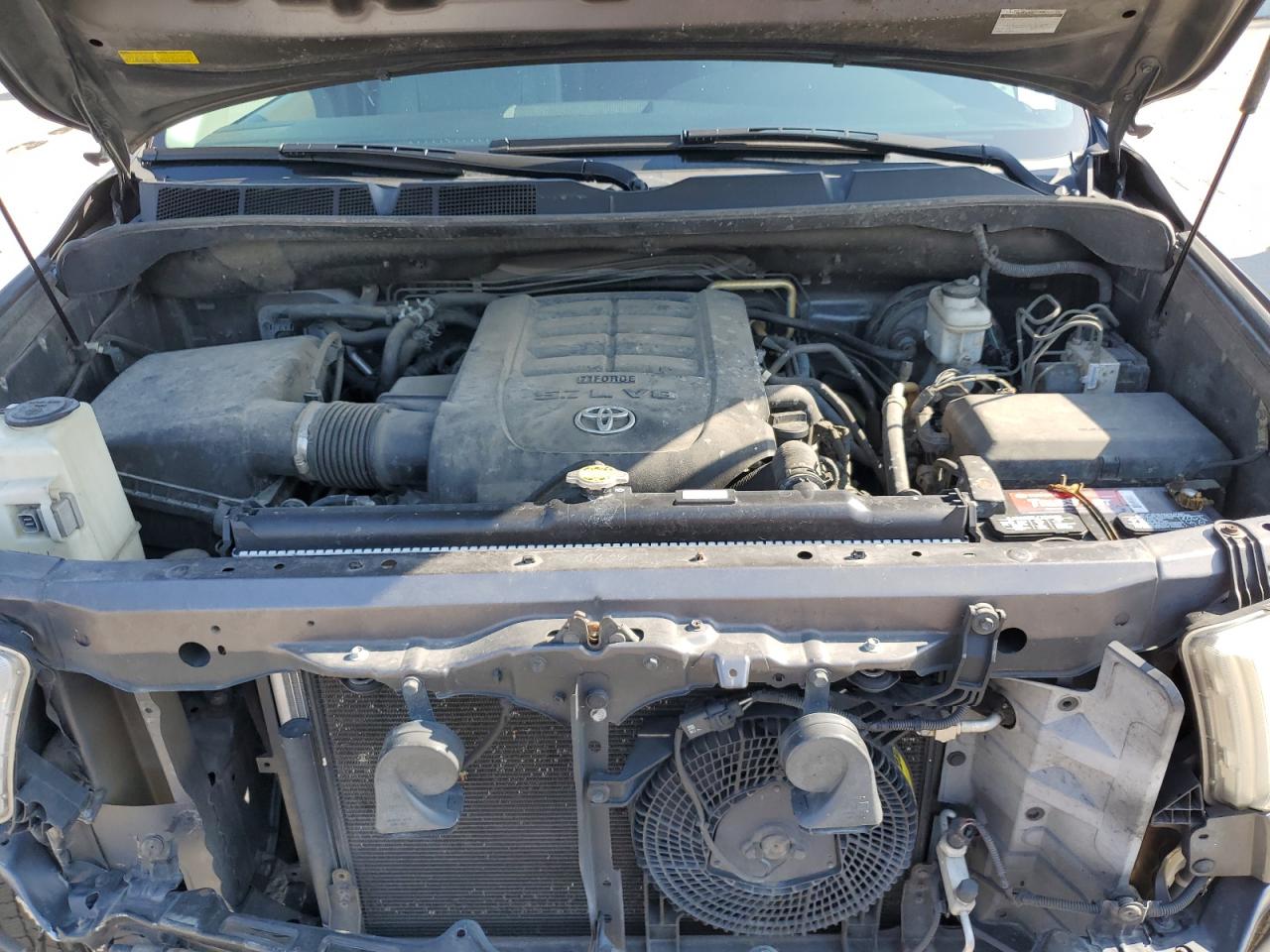 2012 Toyota Sequoia - Image 12