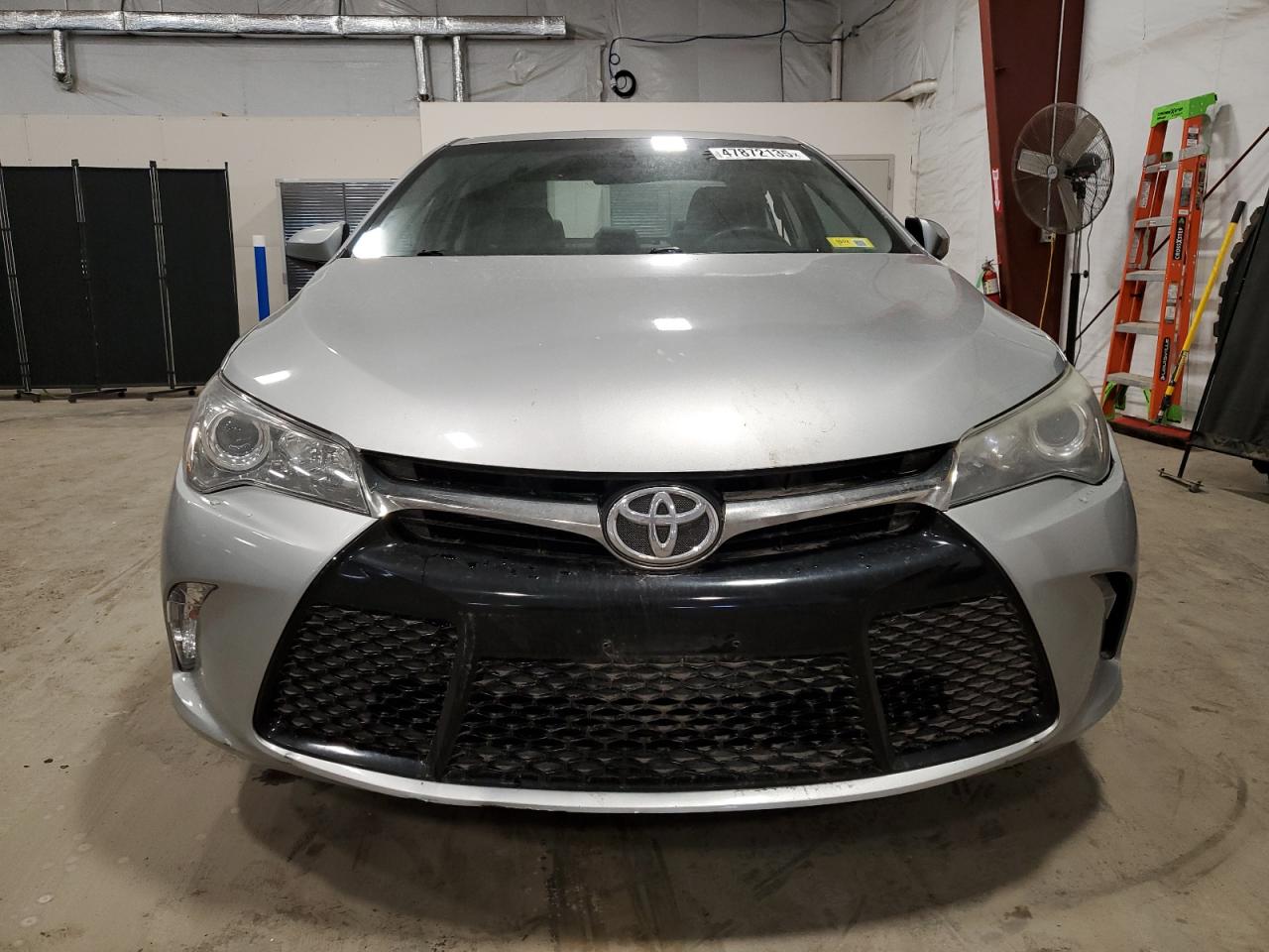2015 Toyota Camry - Image 5