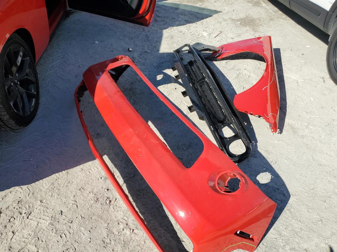 2020 Dodge Challenger - Image 12