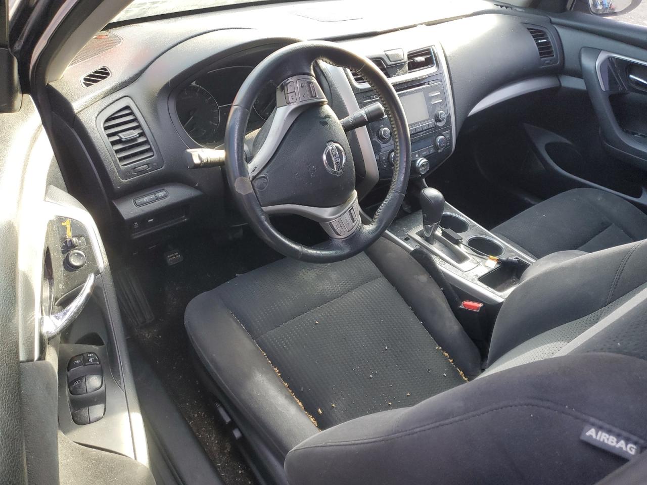 2014 Nissan Altima - Image 8