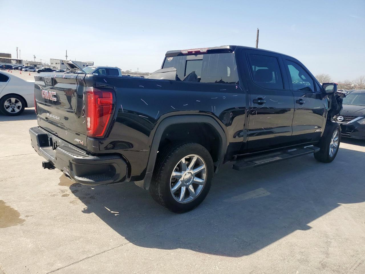 2019 GMC Sierra - Image 3