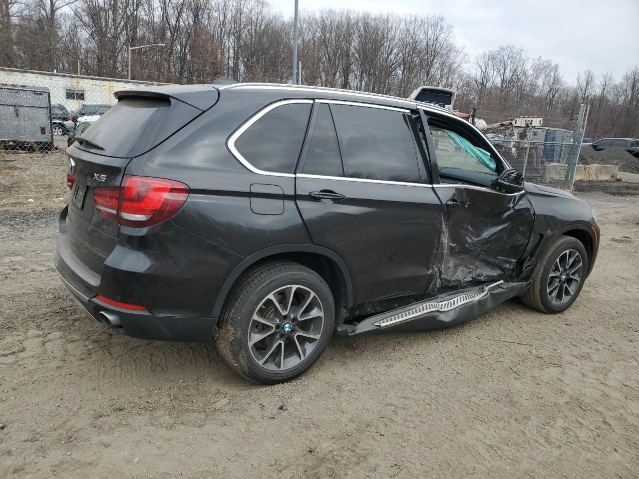 2017 BMW X5 - Image 3
