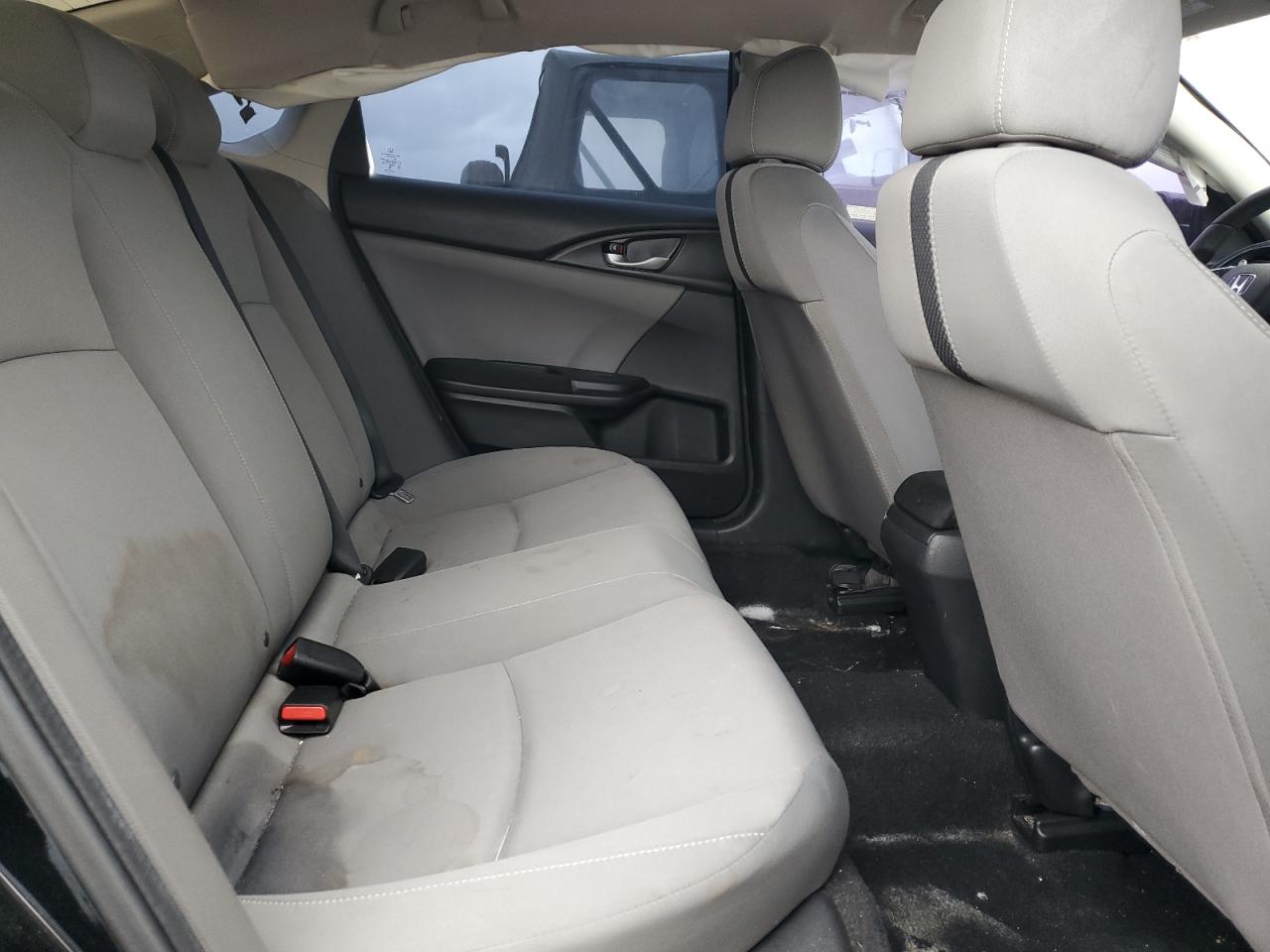 2019 Honda Civic - Image 10