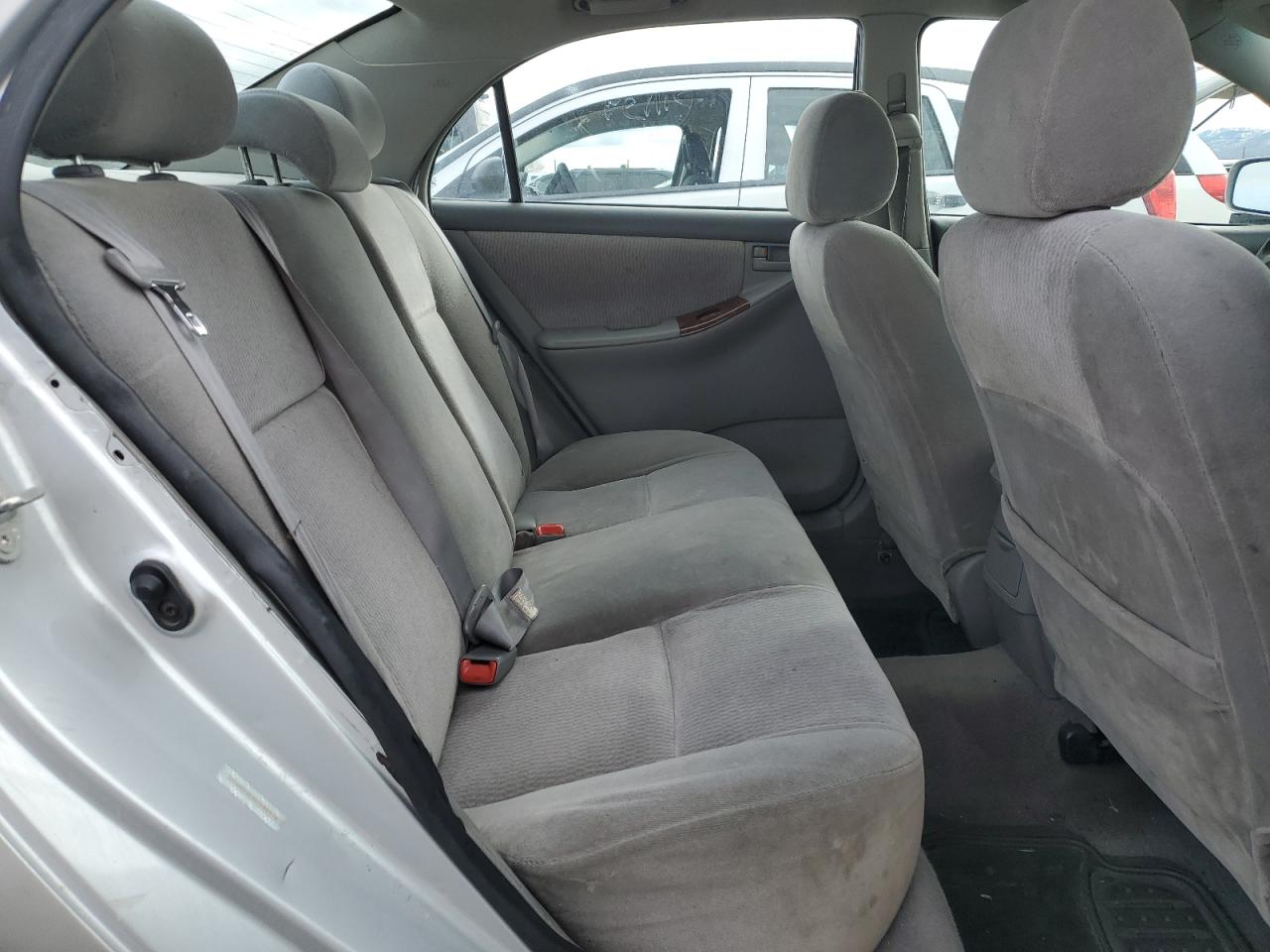 2006 Toyota Corolla - Image 10