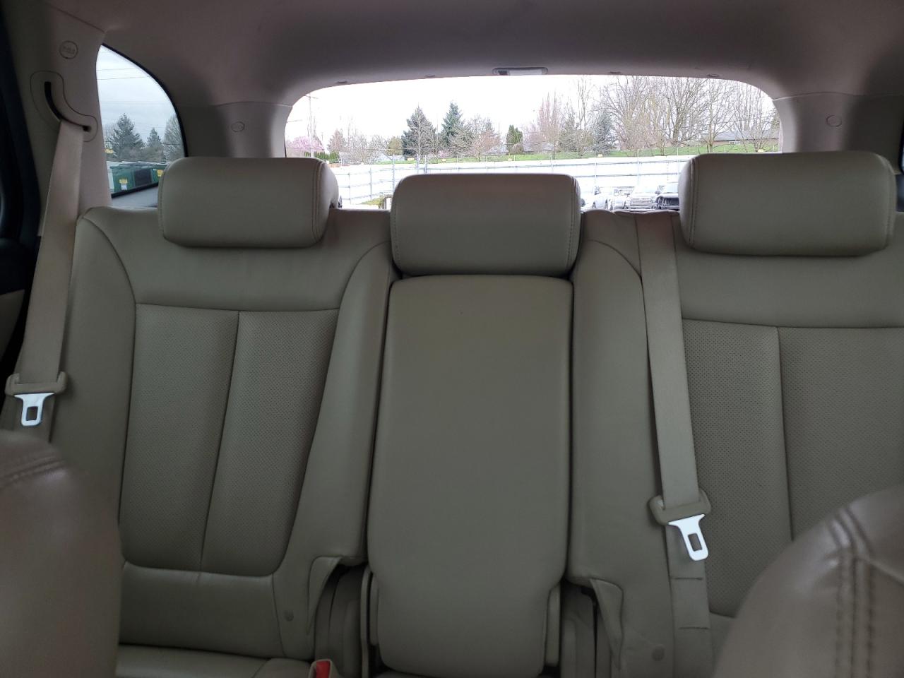 2009 Hyundai Santa Fe - Image 10