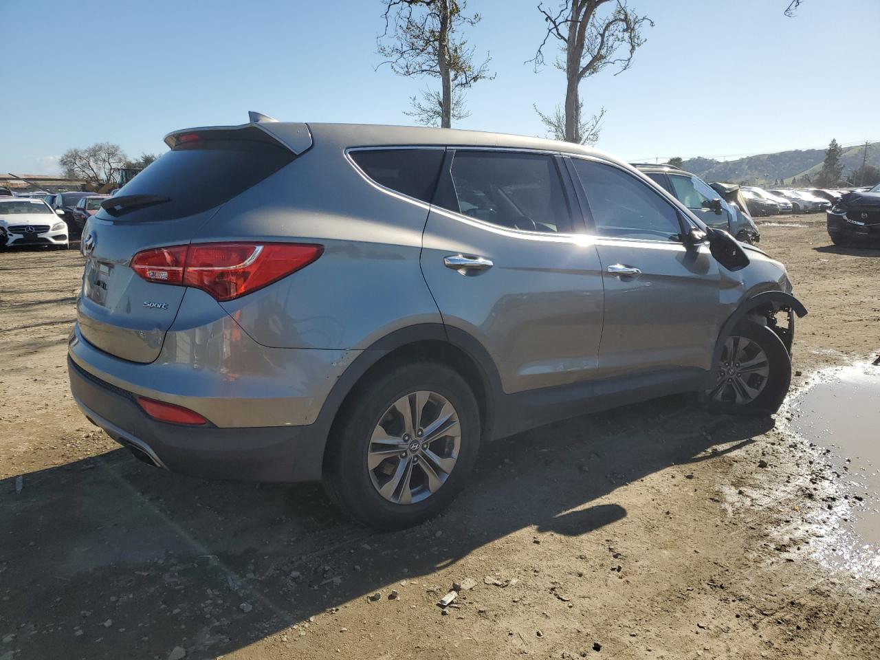 2013 Hyundai Santa Fe - Image 3