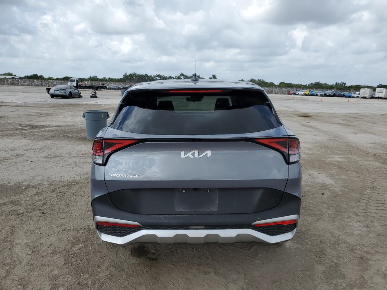 2024 Kia Sportage - Image 6