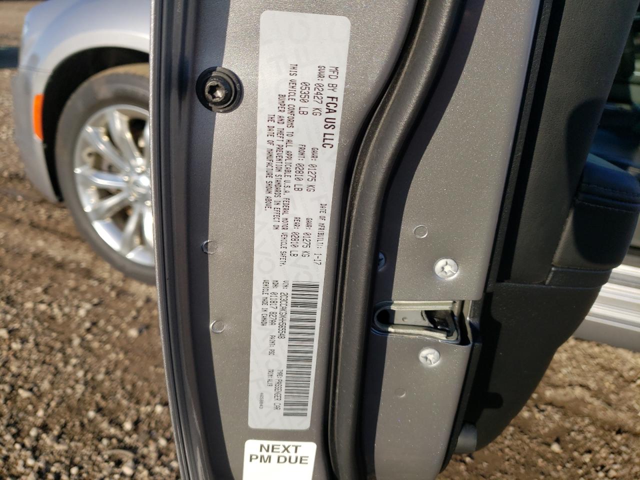 2017 Chrysler 300 - Image 15