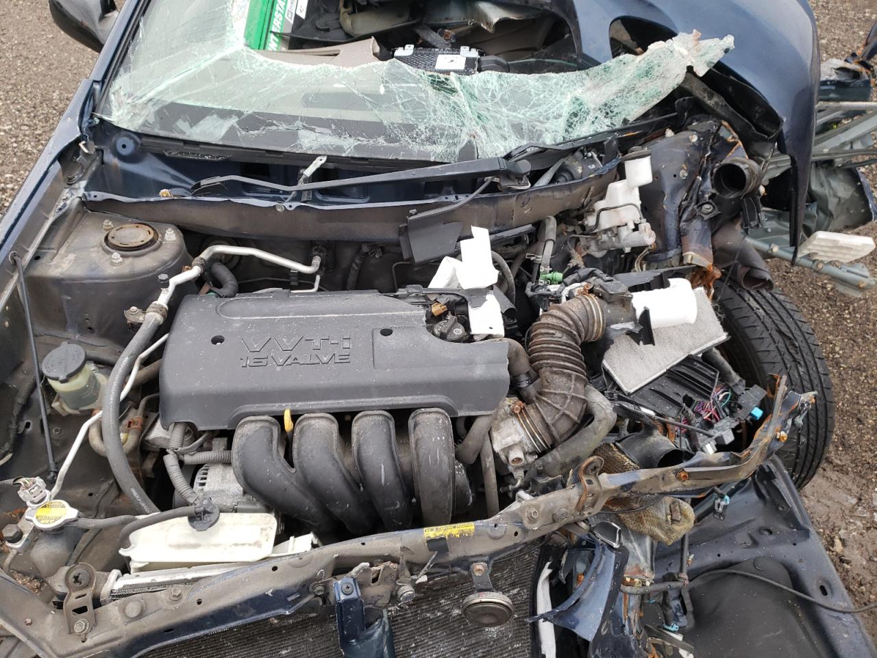 2005 Toyota Corolla - Image 11