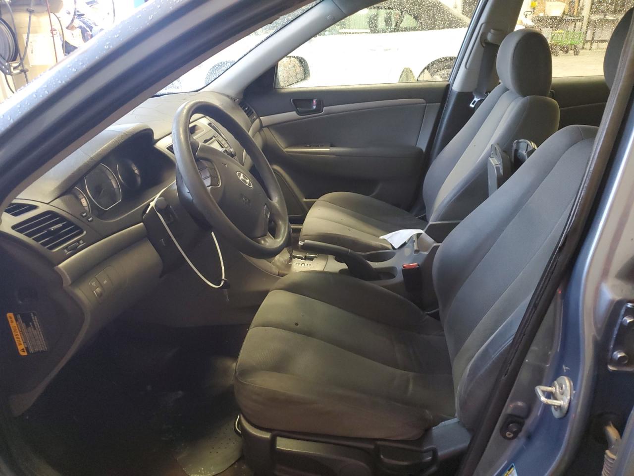 2009 Hyundai Sonata - Image 7