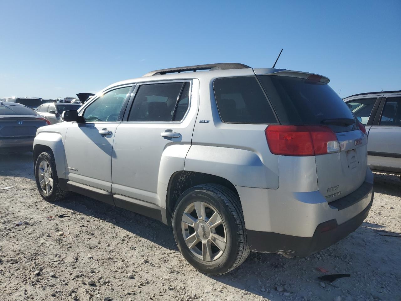 2013 GMC Terrain - Image 2