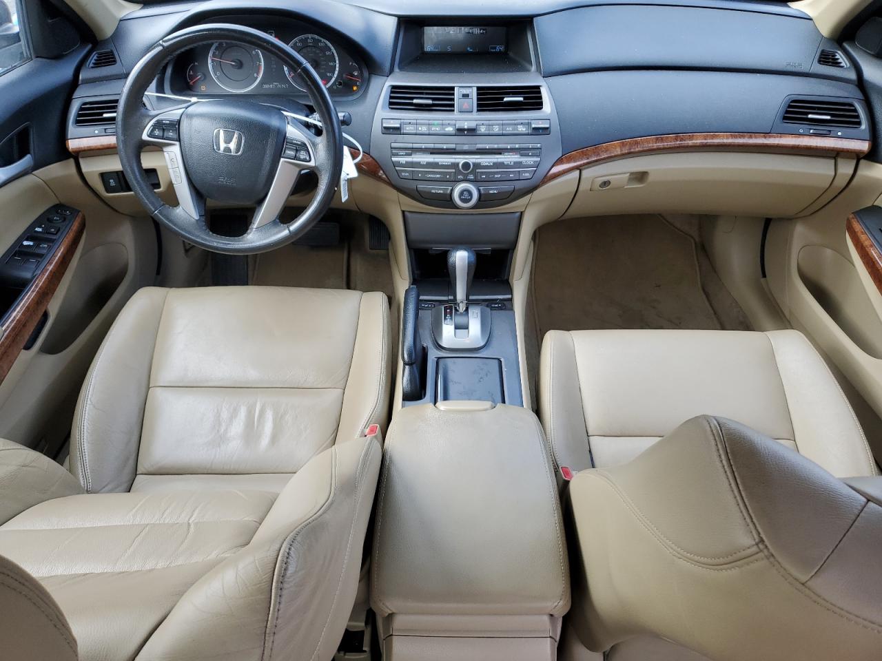 2012 Honda Accord - Image 8