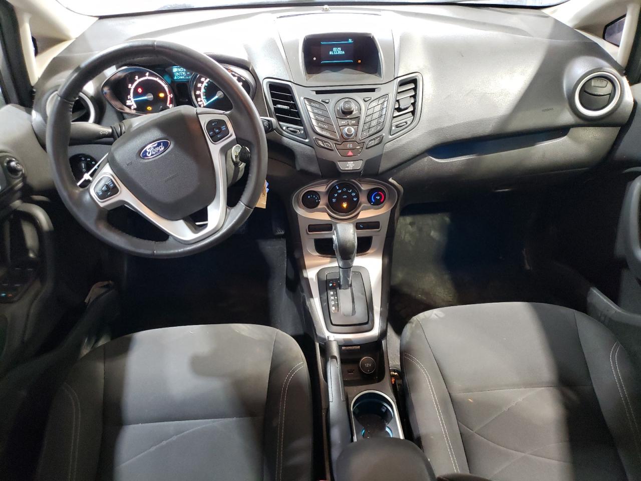 2014 Ford Fiesta - Image 8