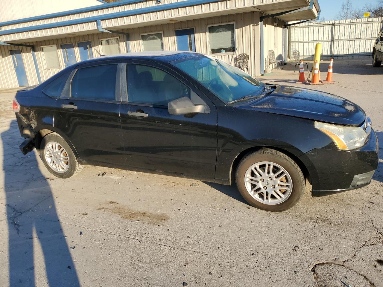 2010 Ford Focus - Image 4
