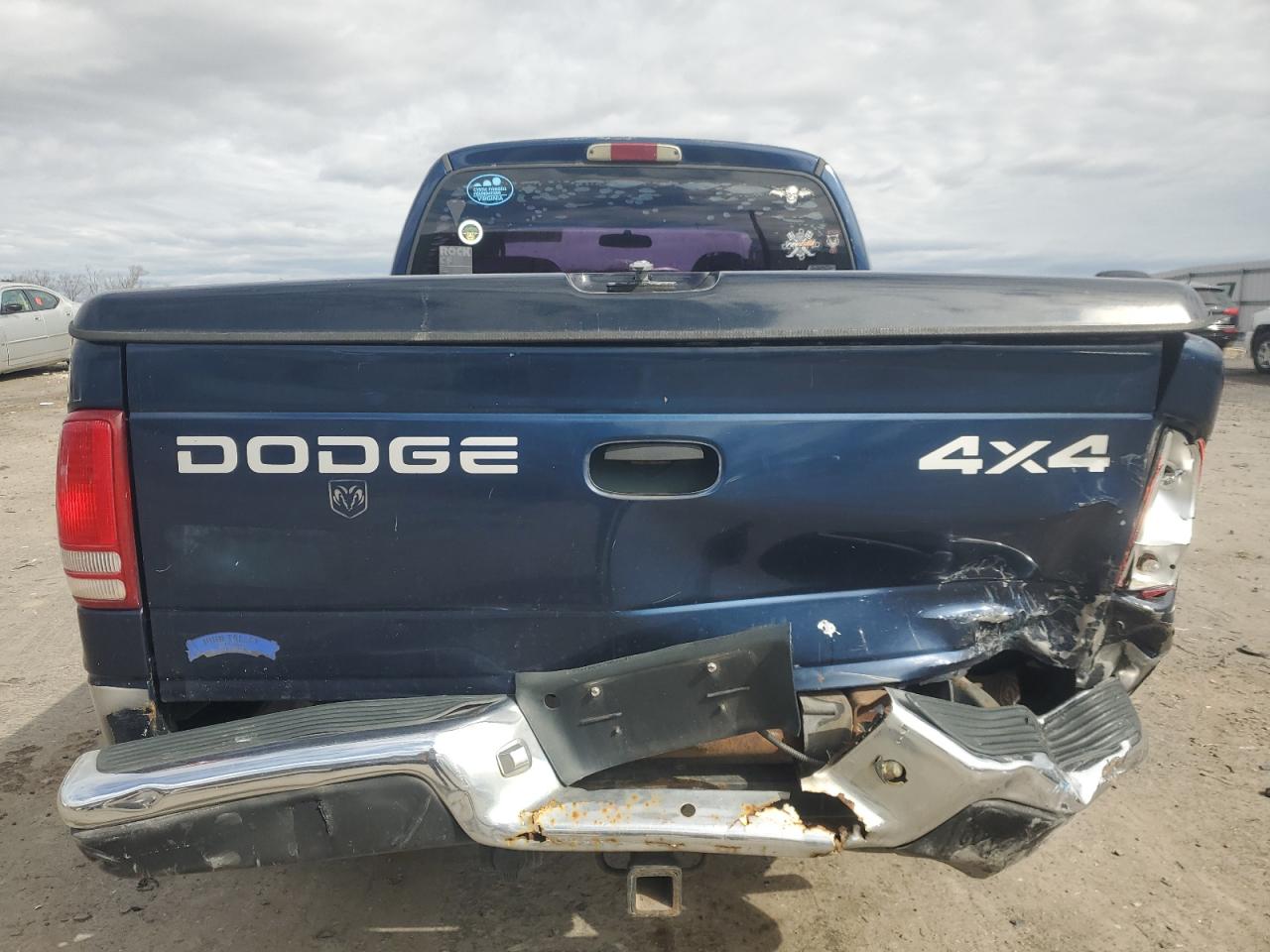 2002 Dodge Dakota - Image 6
