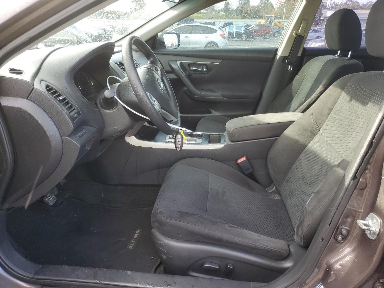 2015 Nissan Altima - Image 7