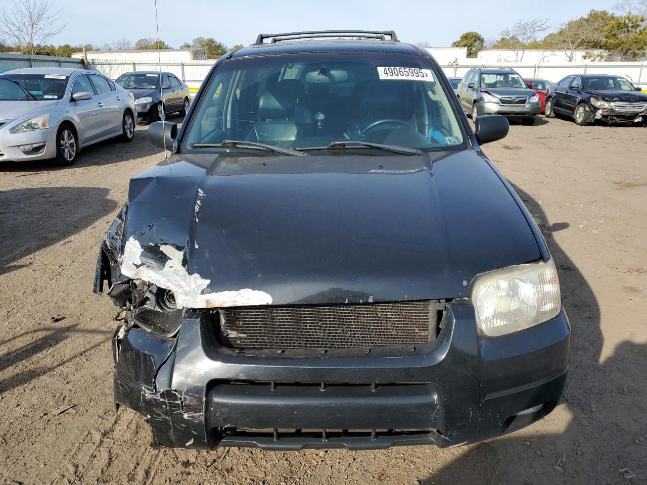 2004 Ford Escape - Image 5