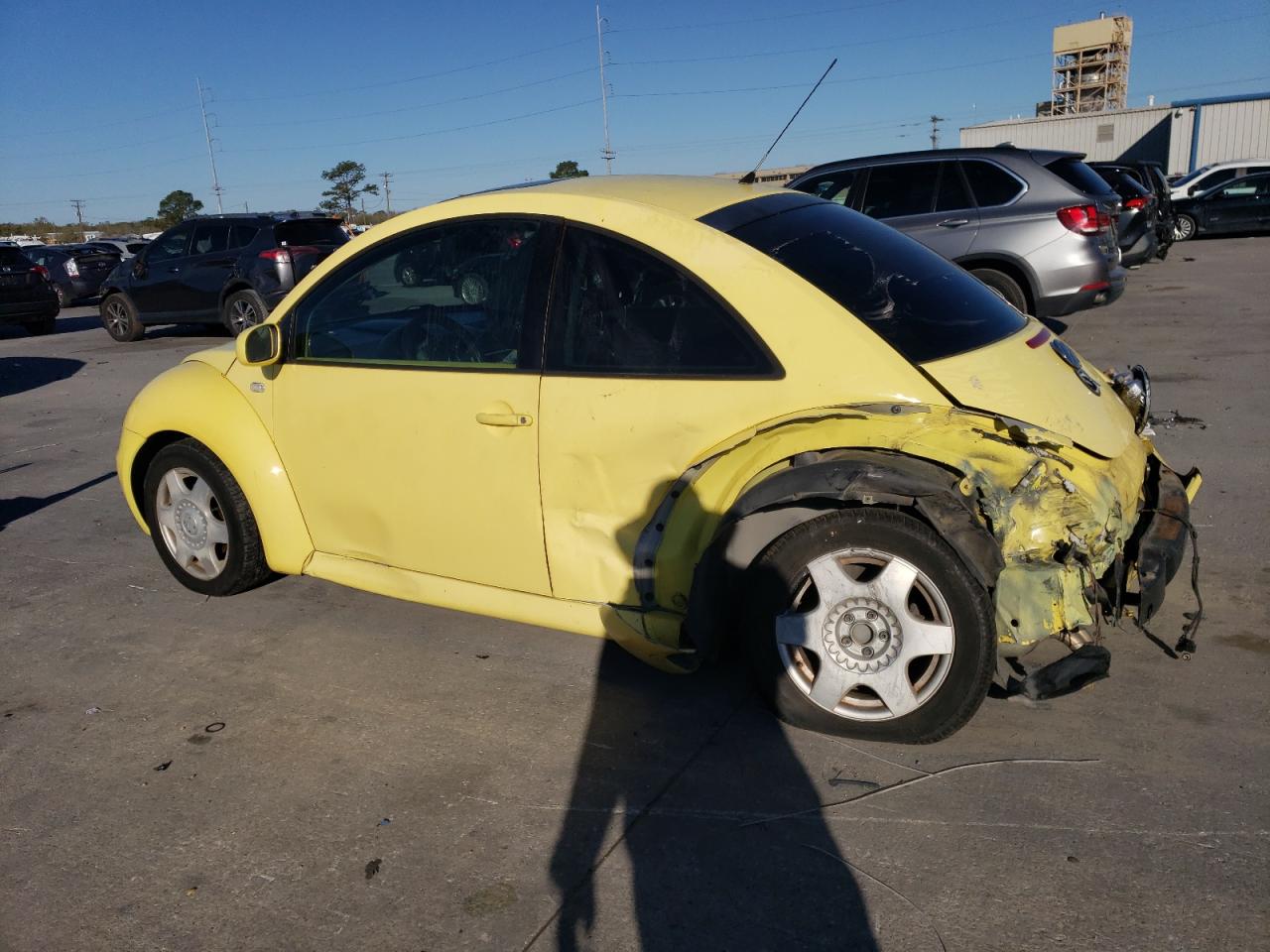 2001 Volkswagen Beetle - Image 2