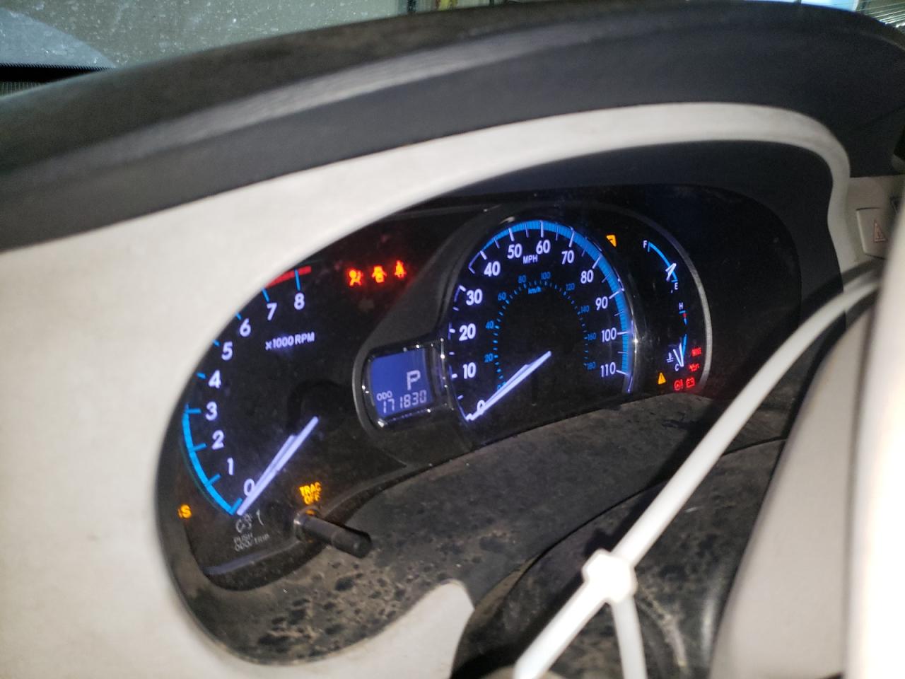 2012 Toyota Sienna - Image 9