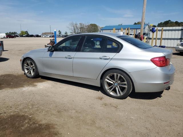  BMW 3 SERIES 2012 Серебристый