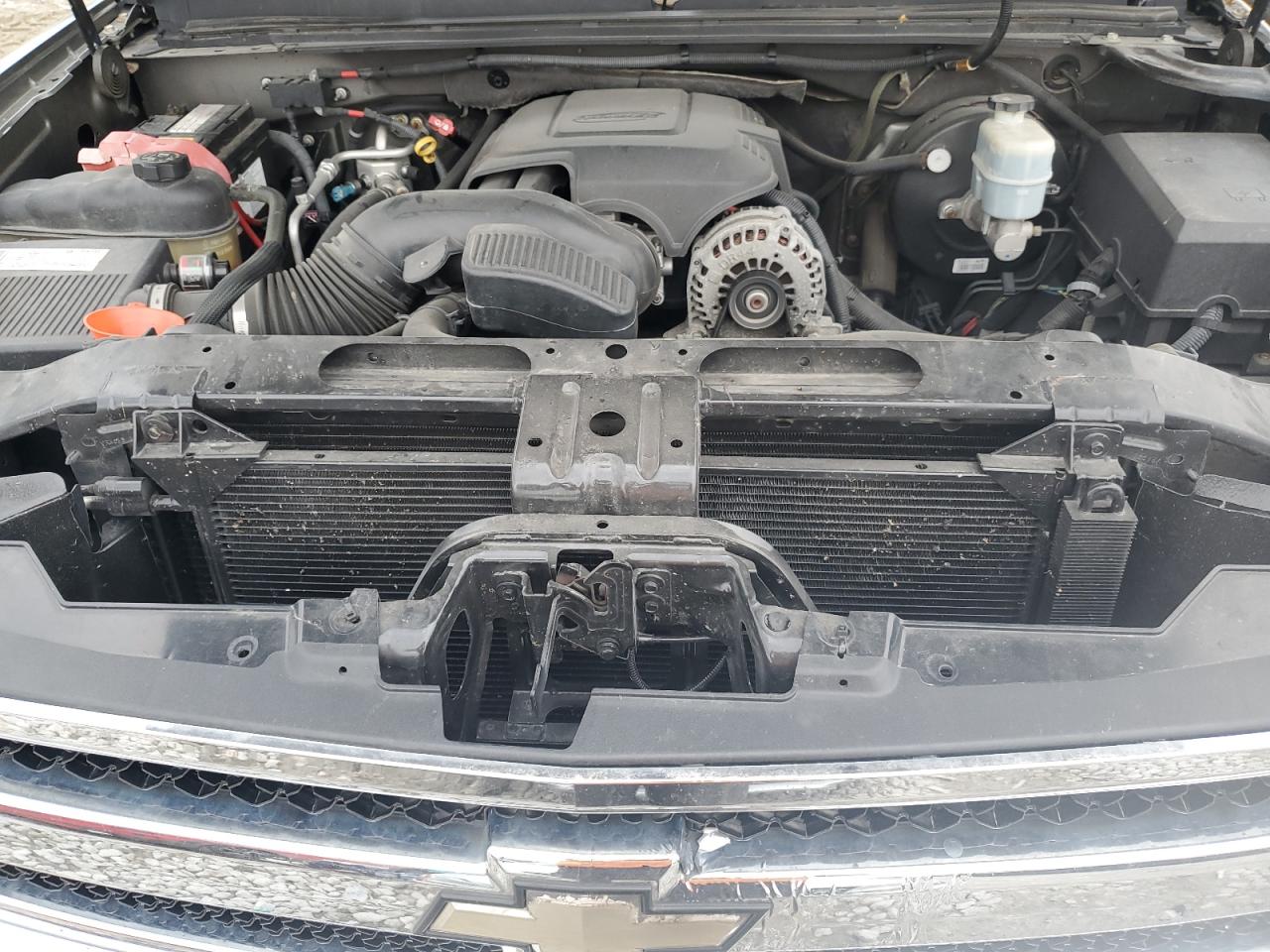 2007 Chevrolet Silverado - Image 11