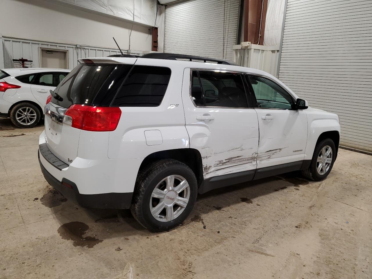 2015 GMC Terrain - Image 3