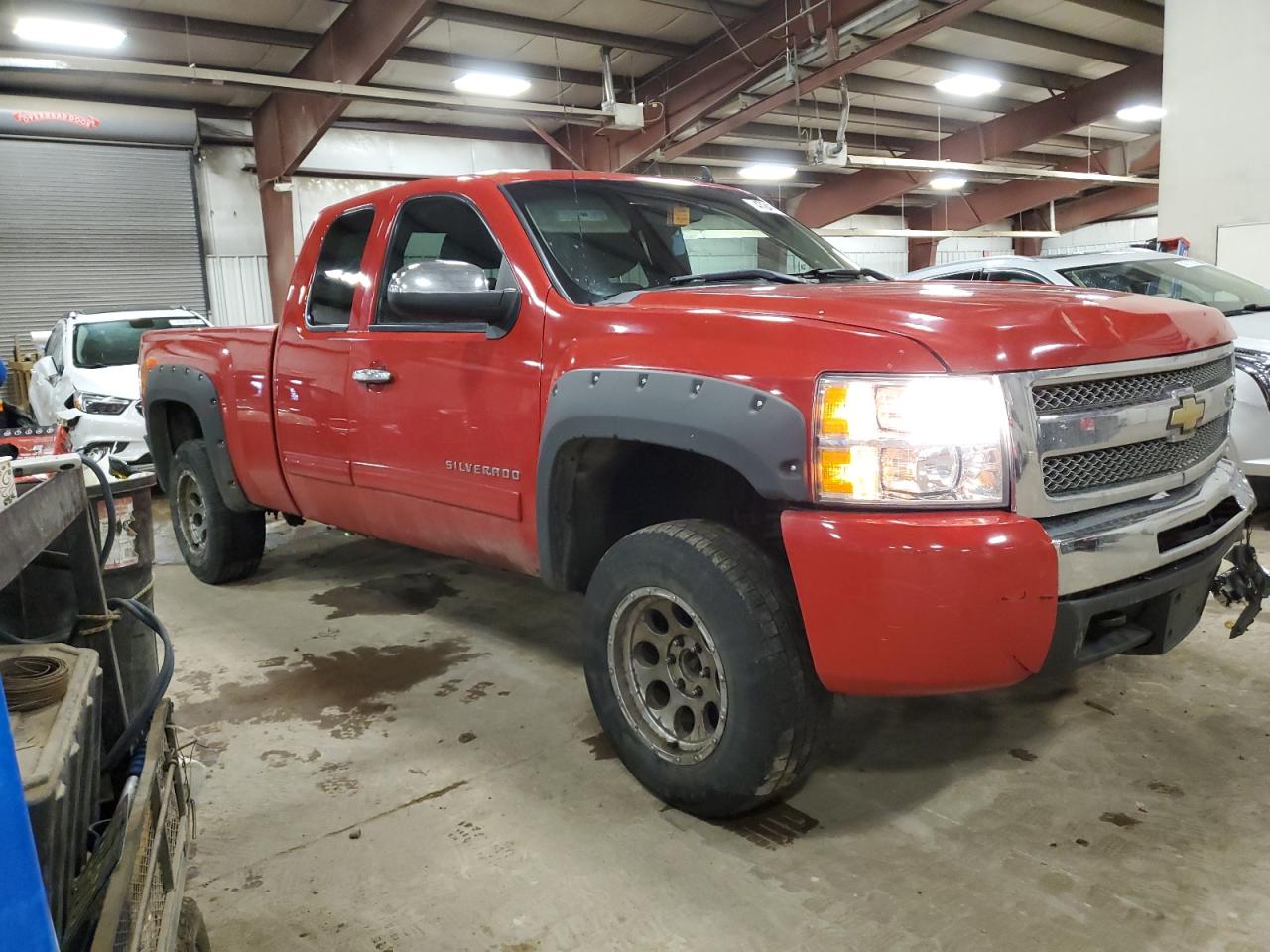 2011 Chevrolet Silverado - Image 4