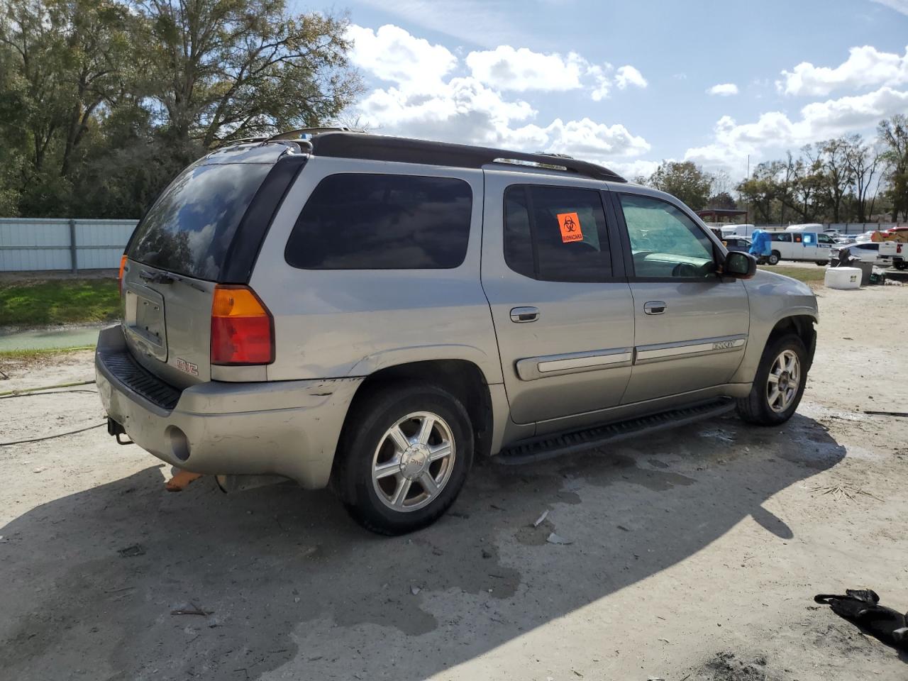 2003 GMC Envoy - Image 3