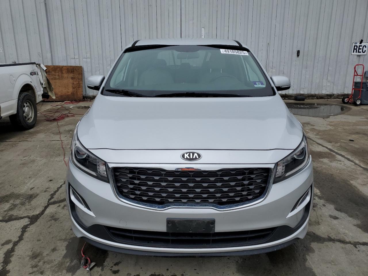 2019 Kia Sedona - Image 5