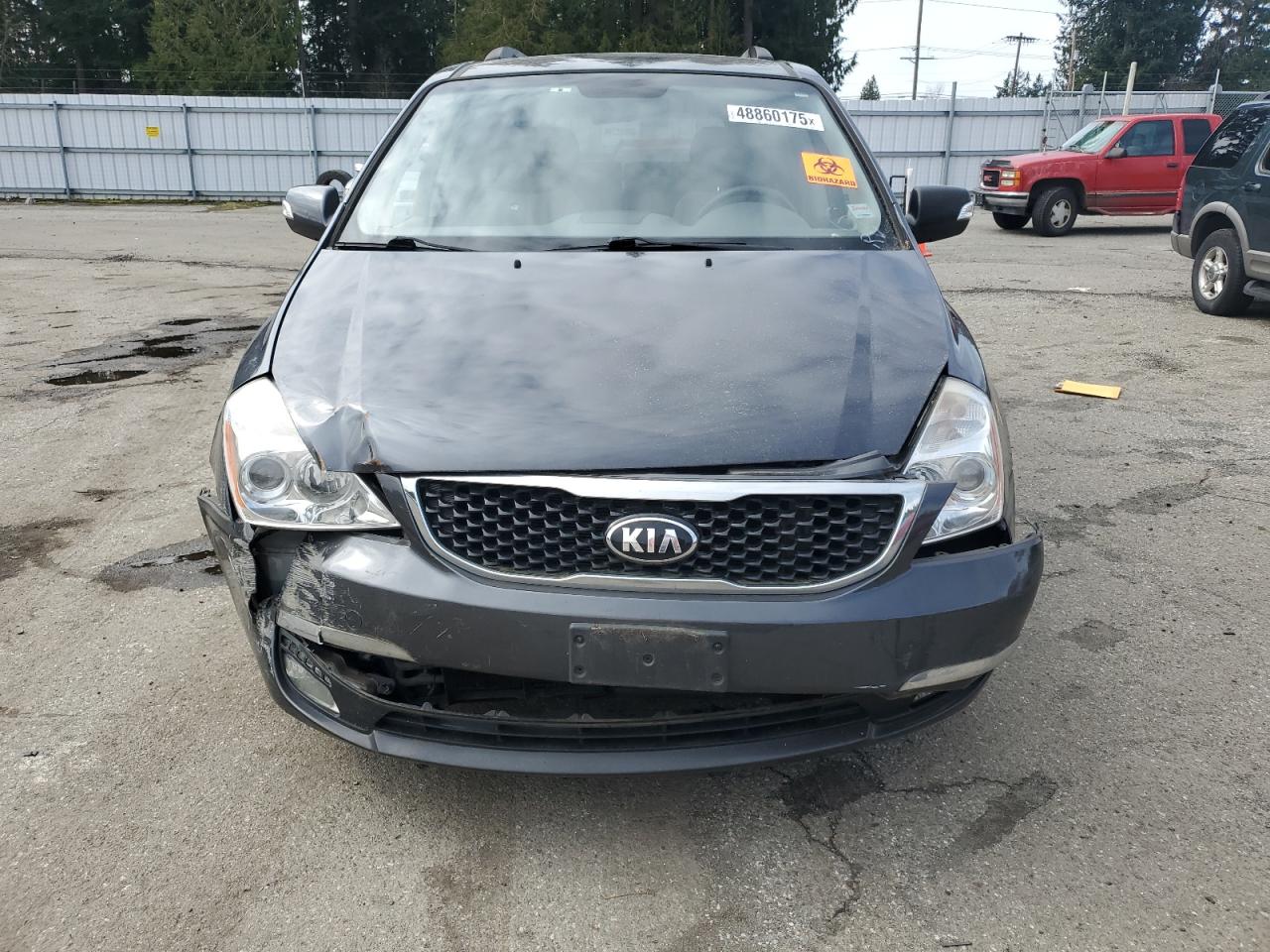 2014 Kia Sedona - Image 5