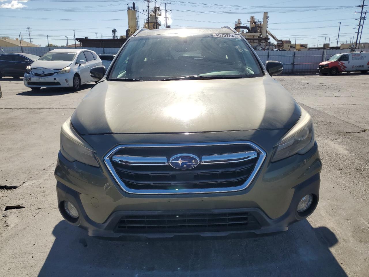2018 Subaru Outback - Image 5