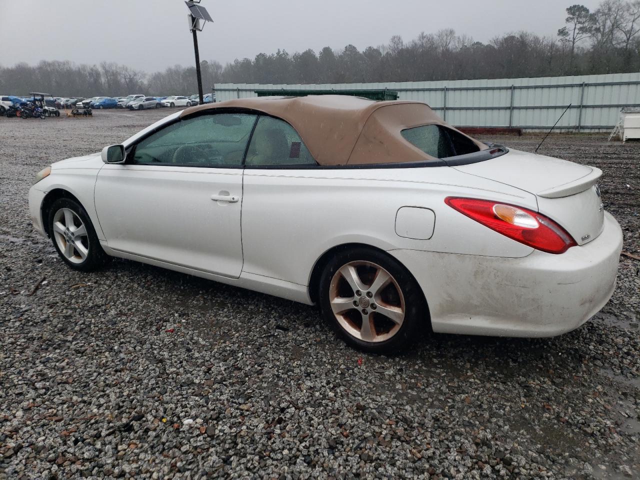 2006 Toyota Camry Solara - Image 2