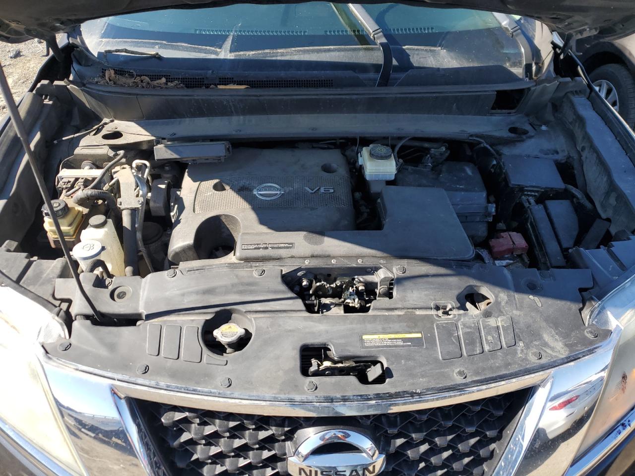 2013 Nissan Pathfinder - Image 12