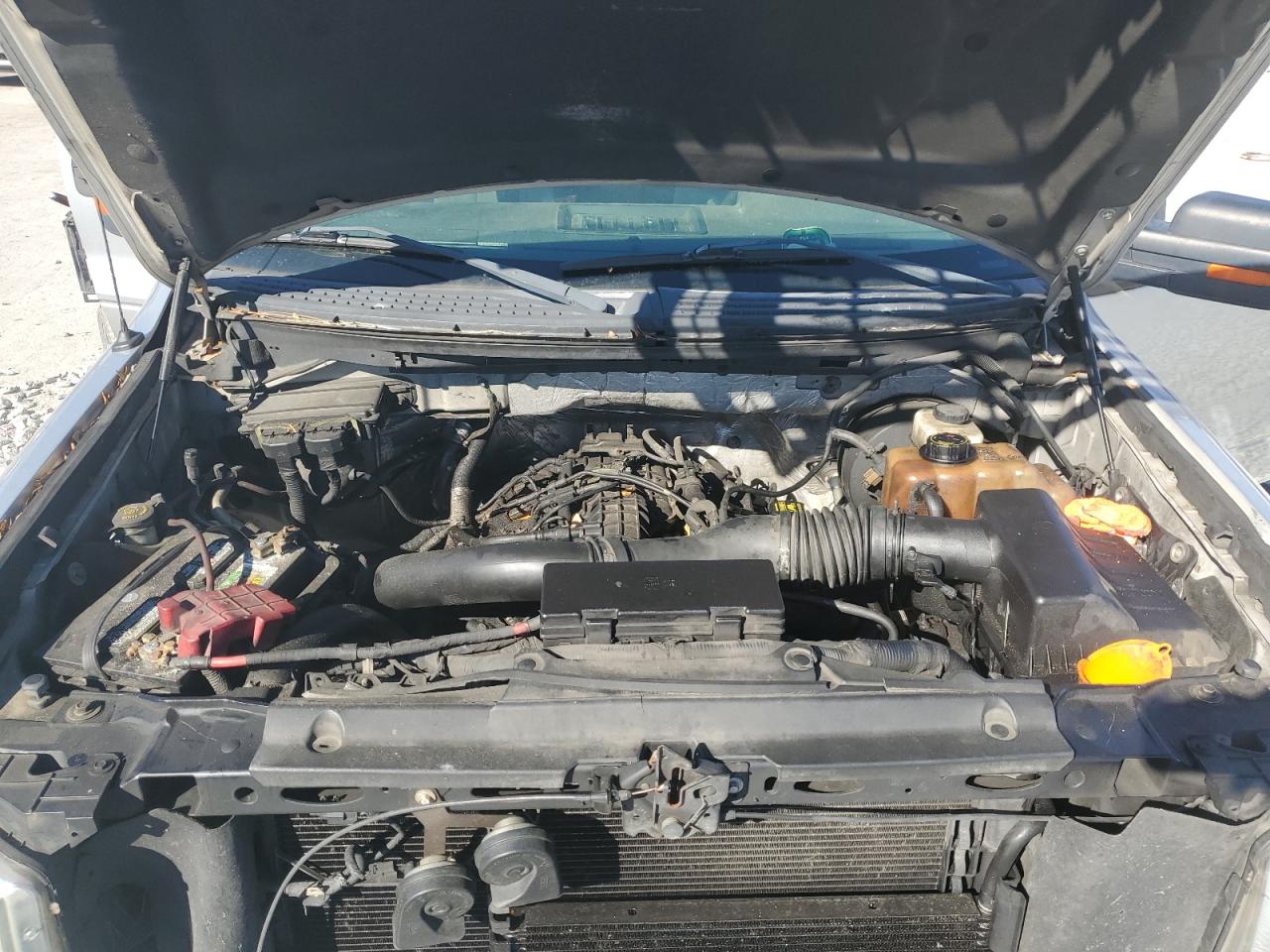 2011 Ford F-150 - Image 11