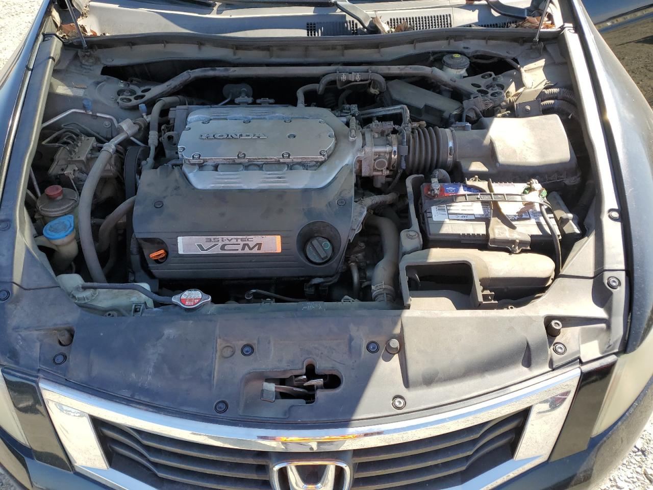 2010 Honda Accord - Image 11