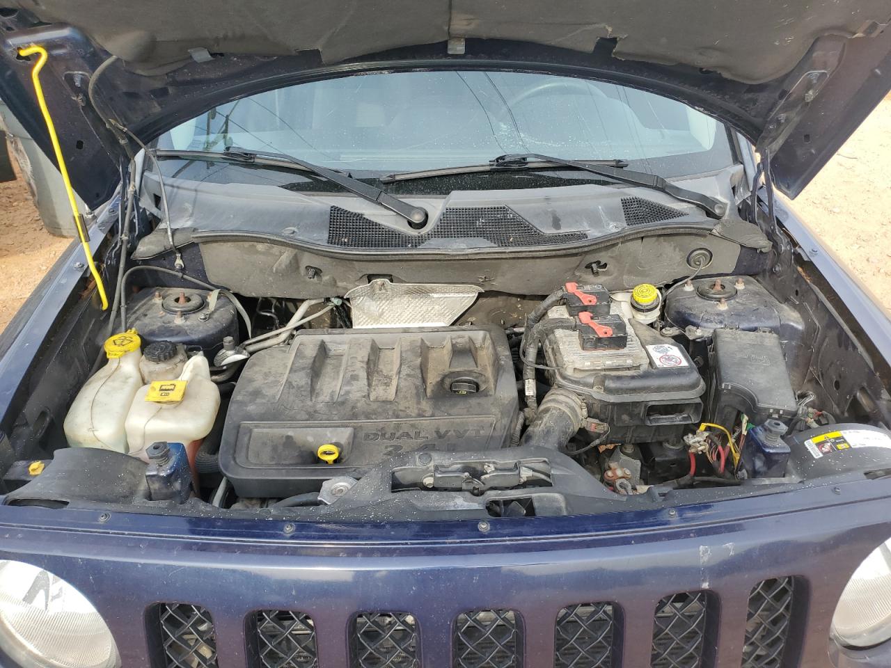 2014 Jeep Liberty (Patriot) - Image 11