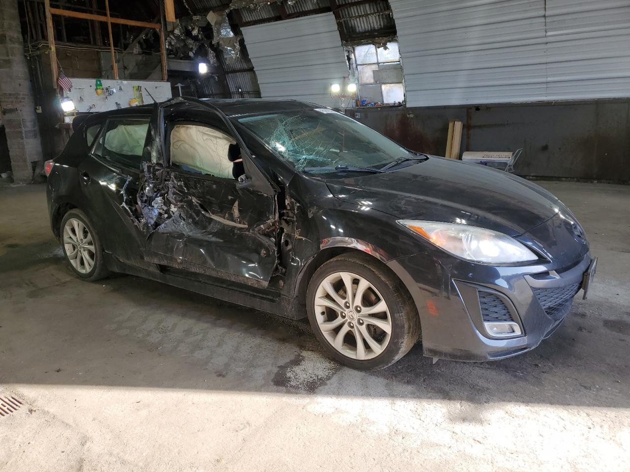 2010 Mazda 3 - Image 4