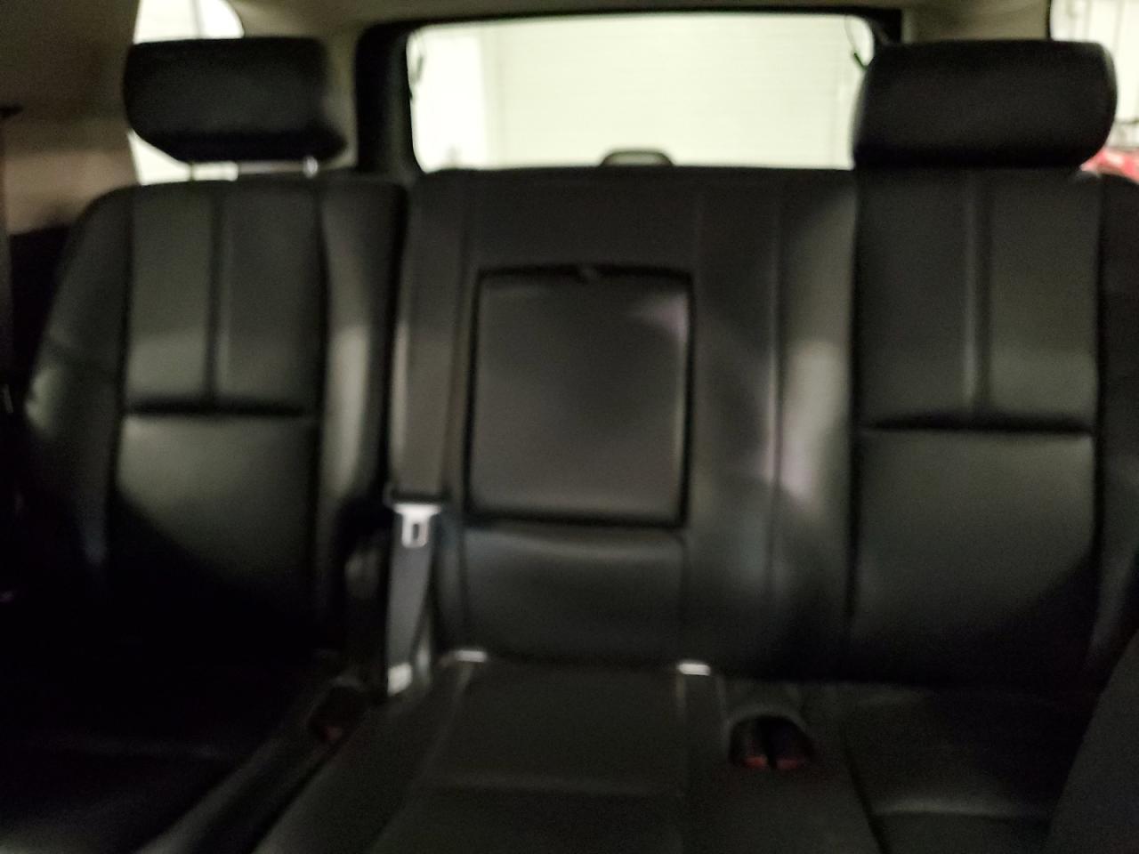 2008 Chevrolet Tahoe - Image 10