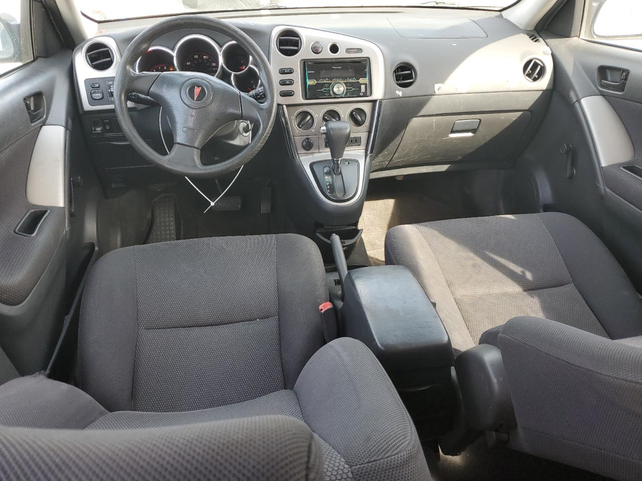 2005 Pontiac Vibe - Image 8