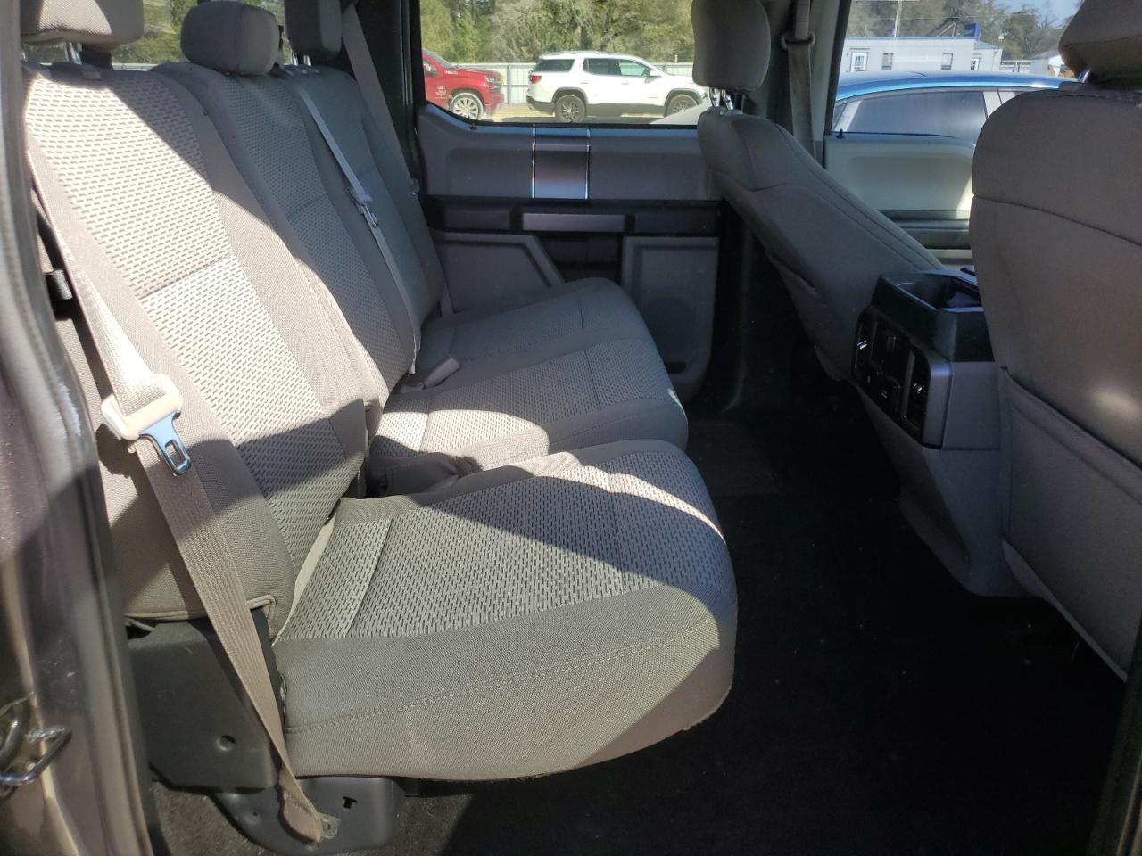 2017 Ford F-150 - Image 10