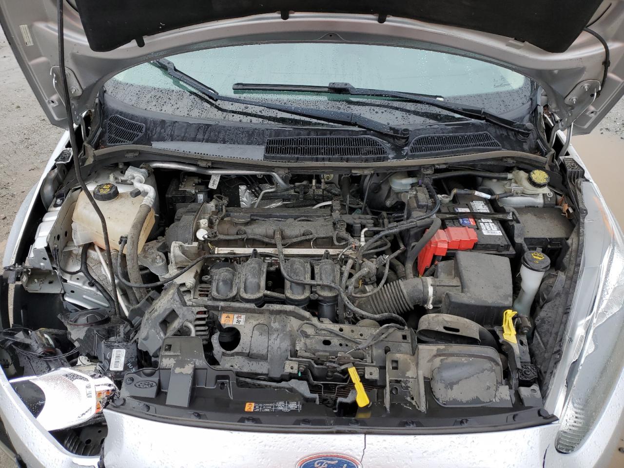 2014 Ford Fiesta - Image 12