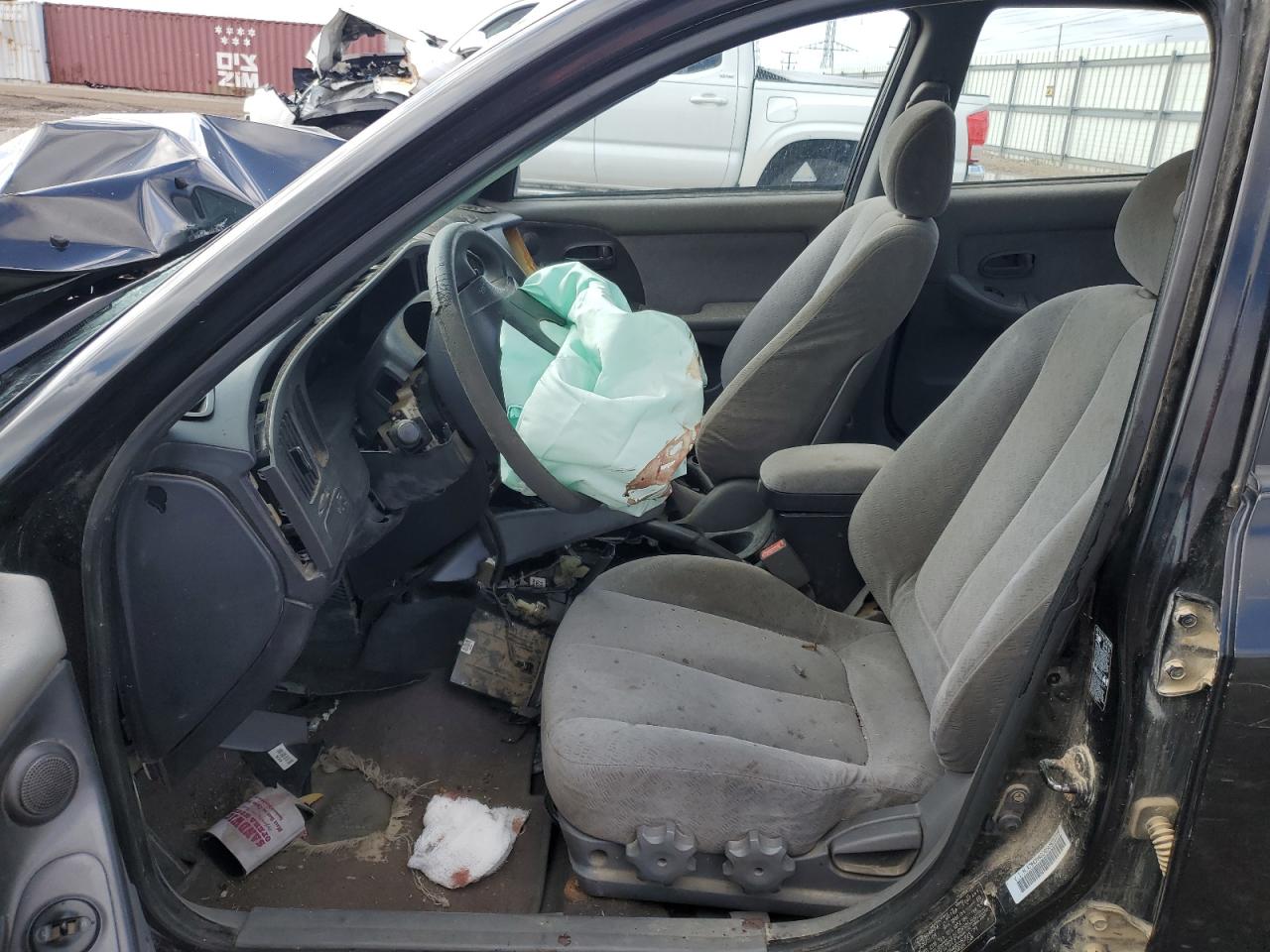 2005 Hyundai Elantra Gls VIN: KMHDN46D05U925779 Lot: 50149505
